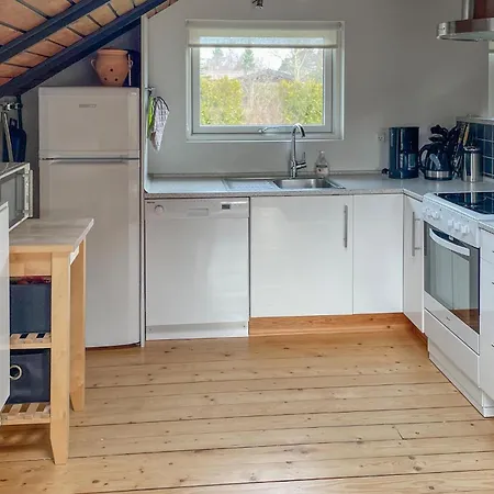 Vakantiehuis 3 Bedroom In Vaeggerlose Bøtø By