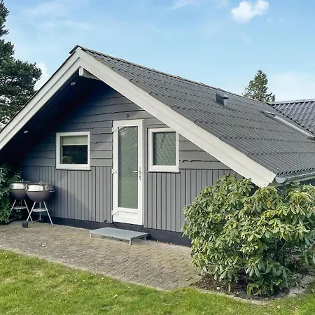 3 Bedroom In Vaeggerlose Vakantiehuis *
