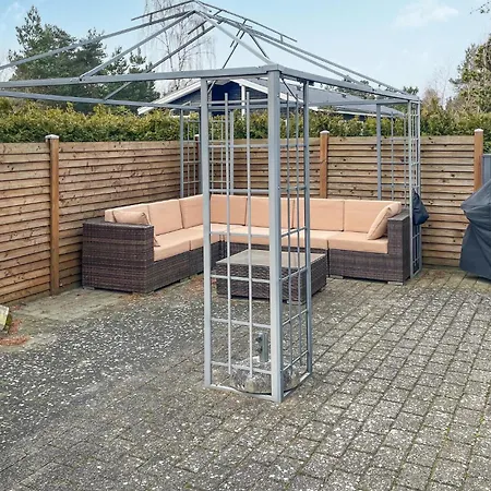 Vakantiehuis 3 Bedroom In Vaeggerlose
